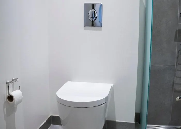 Luxury 33rd Floor I Rare Find In Copenhagens Highest Residential Building In Carlsberg Byen コペンハーゲン